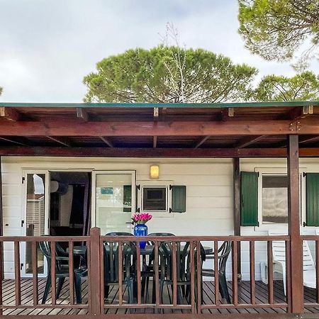 Beautiful Stacaravan In Tuoro Sul Trasimeno Exterior foto