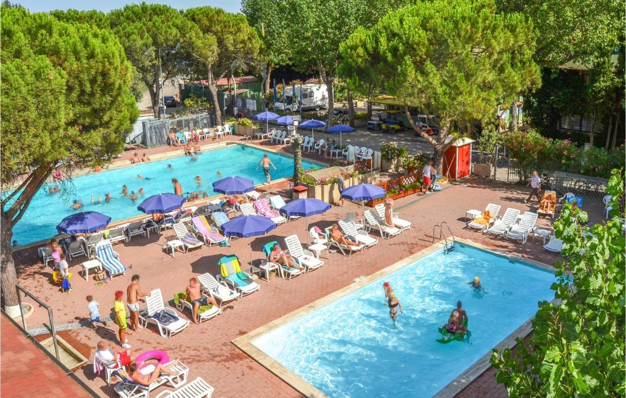 Beautiful Stacaravan In Tuoro Sul Trasimeno Exterior foto